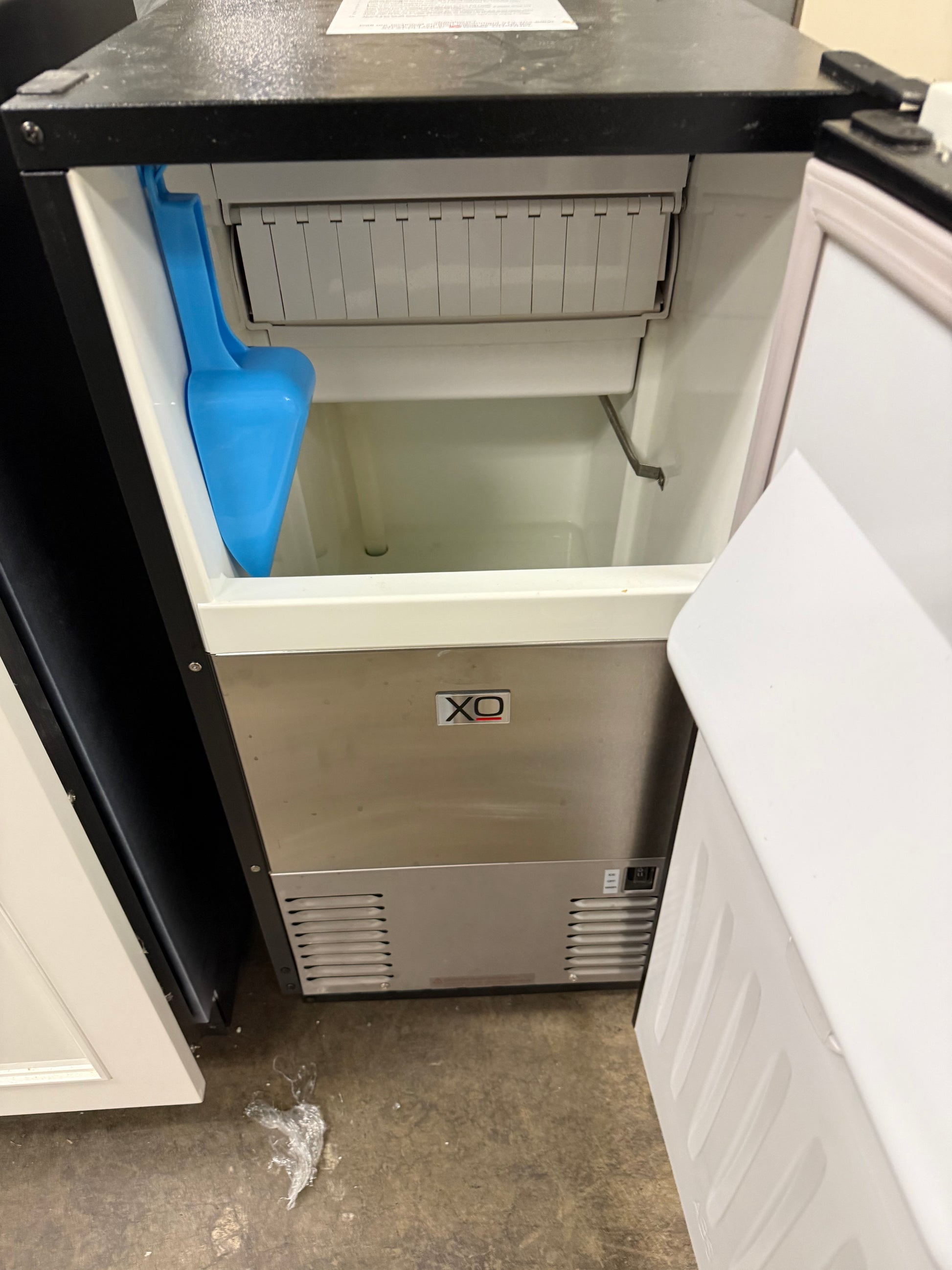 XO XOUIM1565OP 15" Panel Ready Built-In Undercounter Gourmet Ice Maker