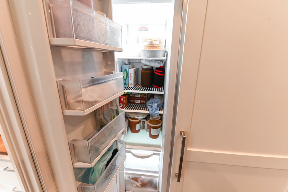 Custom Transitional White Kitchen with Island, Marble Countertop and Sub-Zero & Wolf Appliances