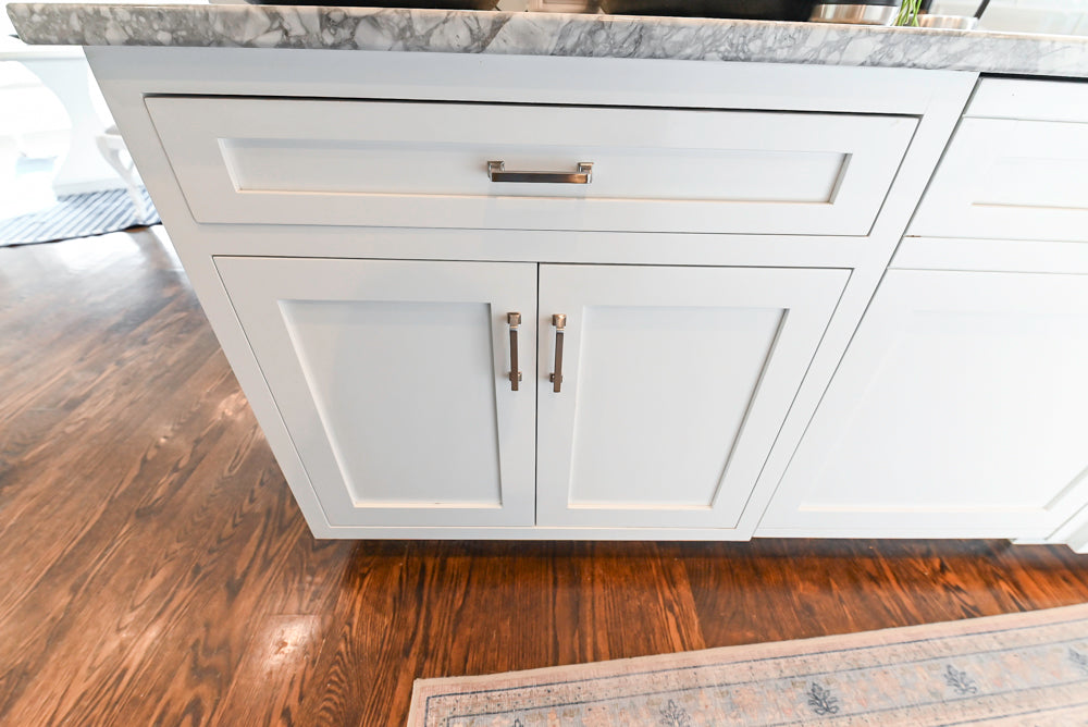 Custom Transitional White Kitchen with Island, Marble Countertop and Sub-Zero & Wolf Appliances