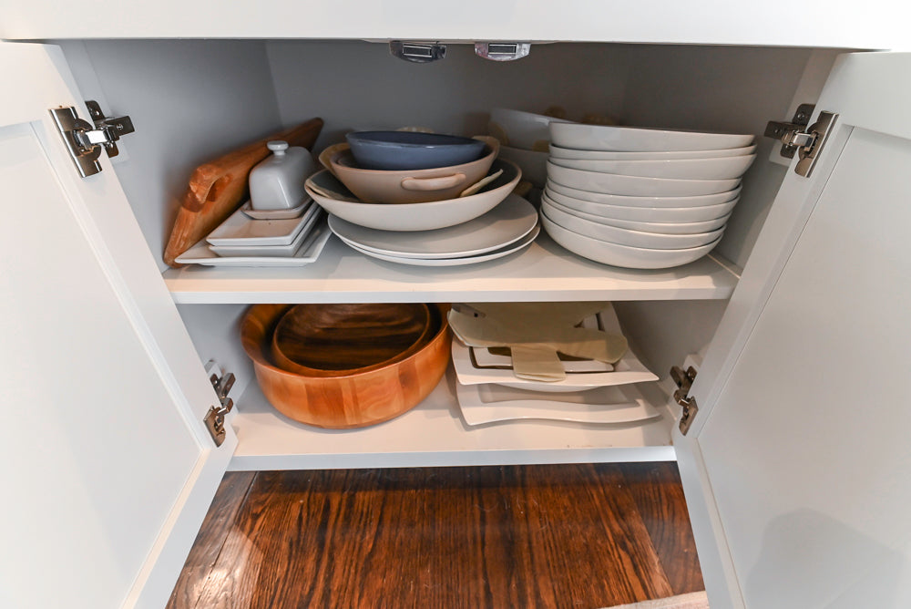 Custom Transitional White Kitchen with Island, Marble Countertop and Sub-Zero & Wolf Appliances