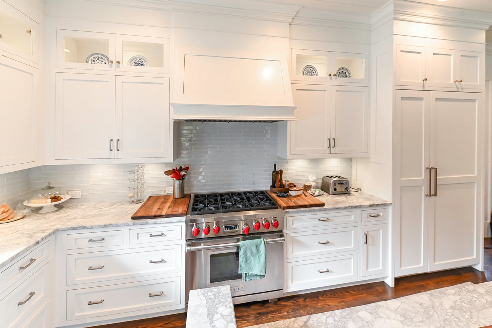 Custom Transitional White Kitchen with Island, Marble Countertop and Sub-Zero & Wolf Appliances