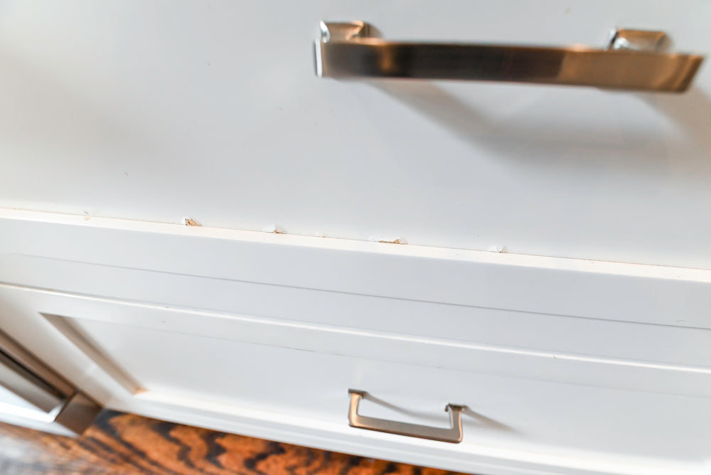 Custom Transitional White Kitchen with Island, Marble Countertop and Sub-Zero & Wolf Appliances