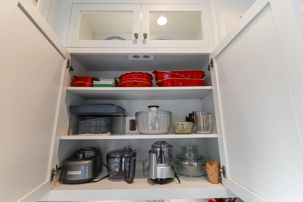 Custom Transitional White Kitchen with Island, Marble Countertop and Sub-Zero & Wolf Appliances