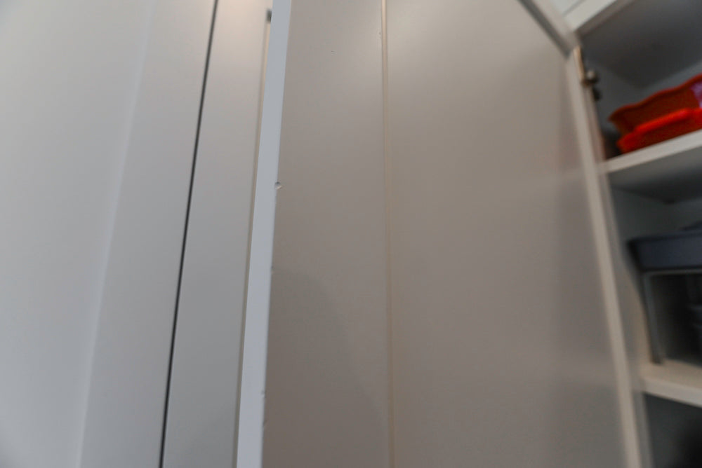 Custom Transitional White Kitchen with Island, Marble Countertop and Sub-Zero & Wolf Appliances