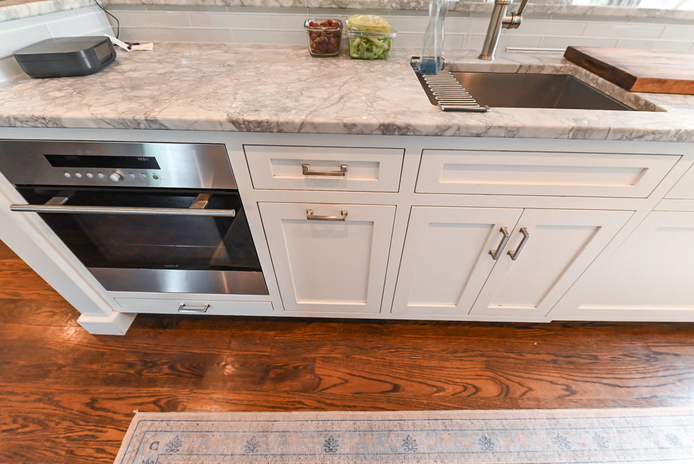 Custom Transitional White Kitchen with Island, Marble Countertop and Sub-Zero & Wolf Appliances