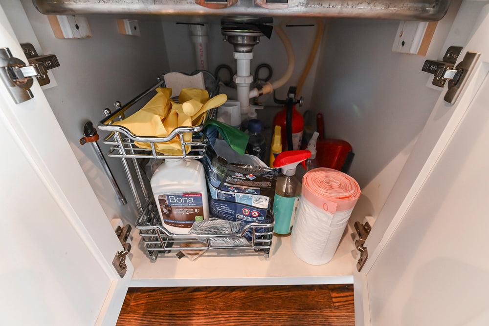 Custom Transitional White Kitchen with Island, Marble Countertop and Sub-Zero & Wolf Appliances
