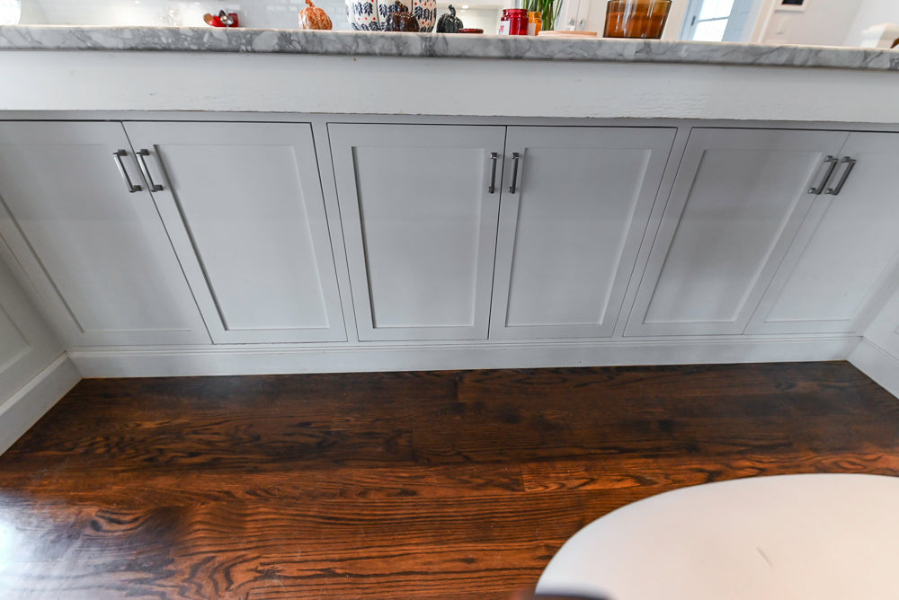 Custom Transitional White Kitchen with Island, Marble Countertop and Sub-Zero & Wolf Appliances