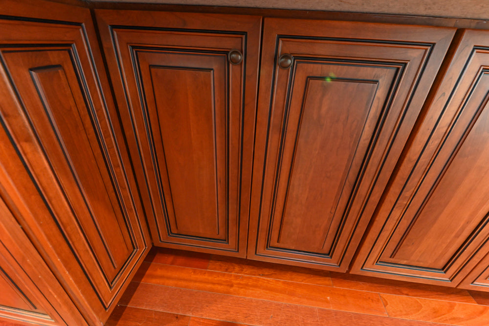 Pennville Traditional Wooden Kitchen with Granite Countertops and Thermador Appliances