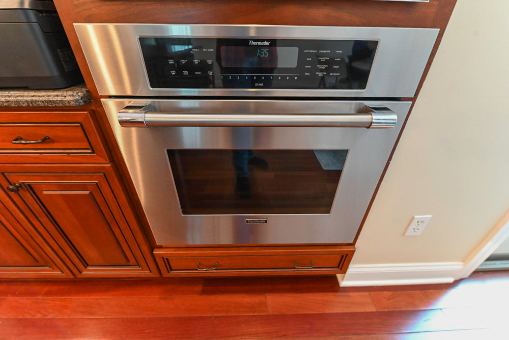 Pennville Traditional Wooden Kitchen with Granite Countertops and Thermador Appliances