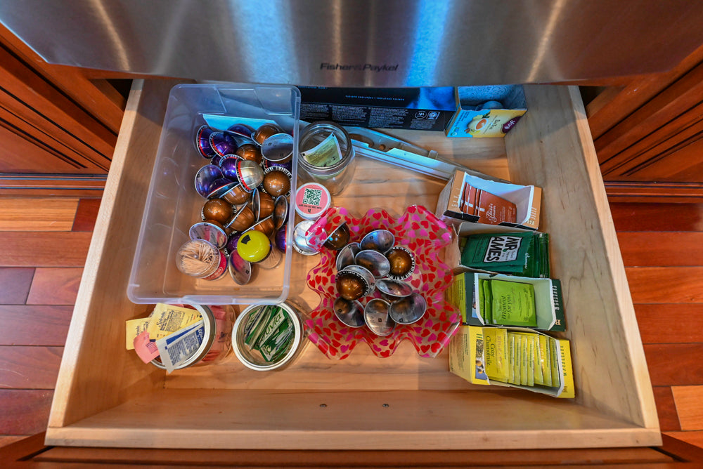 Pennville Traditional Wooden Kitchen with Granite Countertops and Thermador Appliances