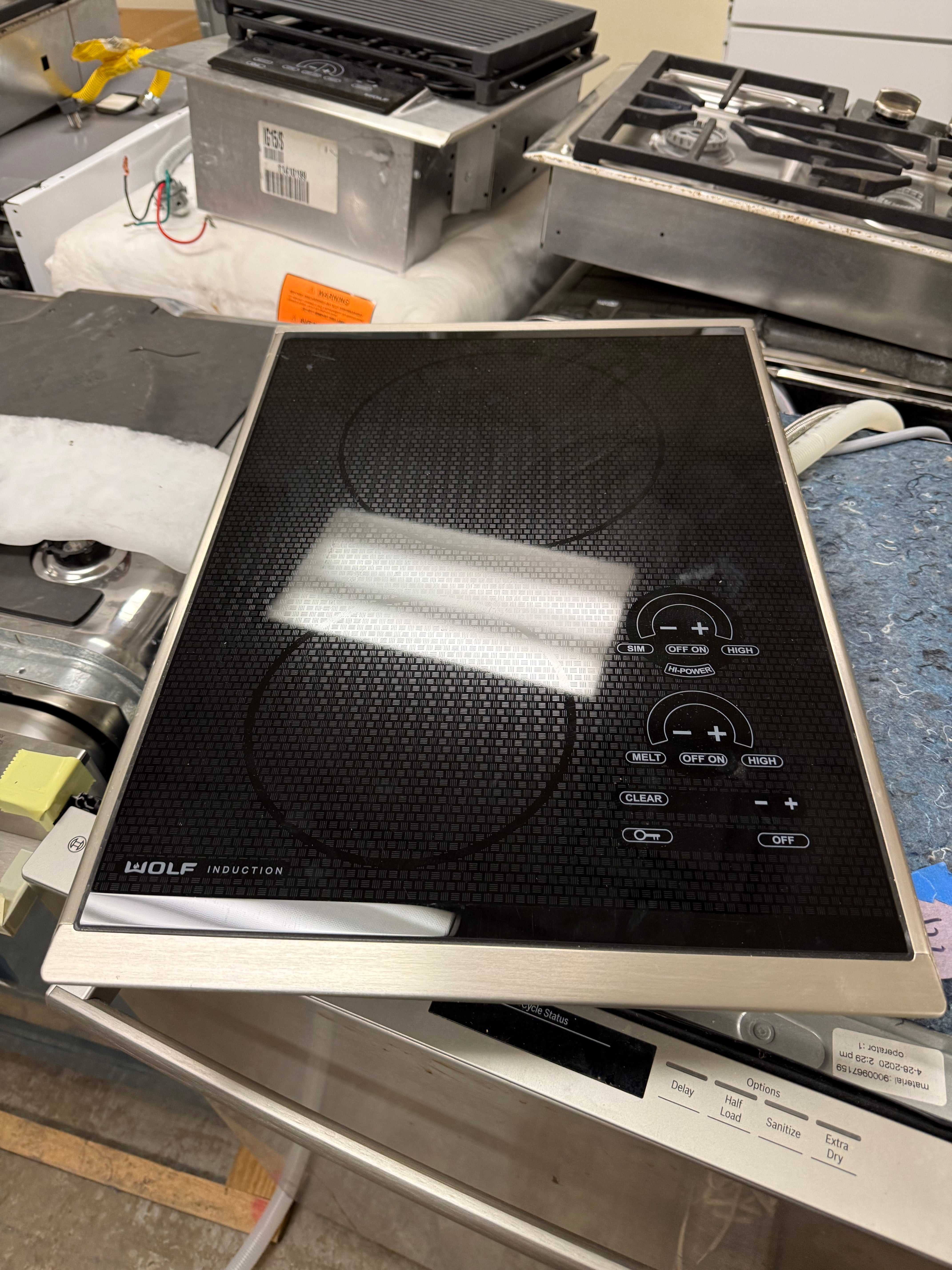 Wolf CT15I/S 15" Black Induction Cooktop
