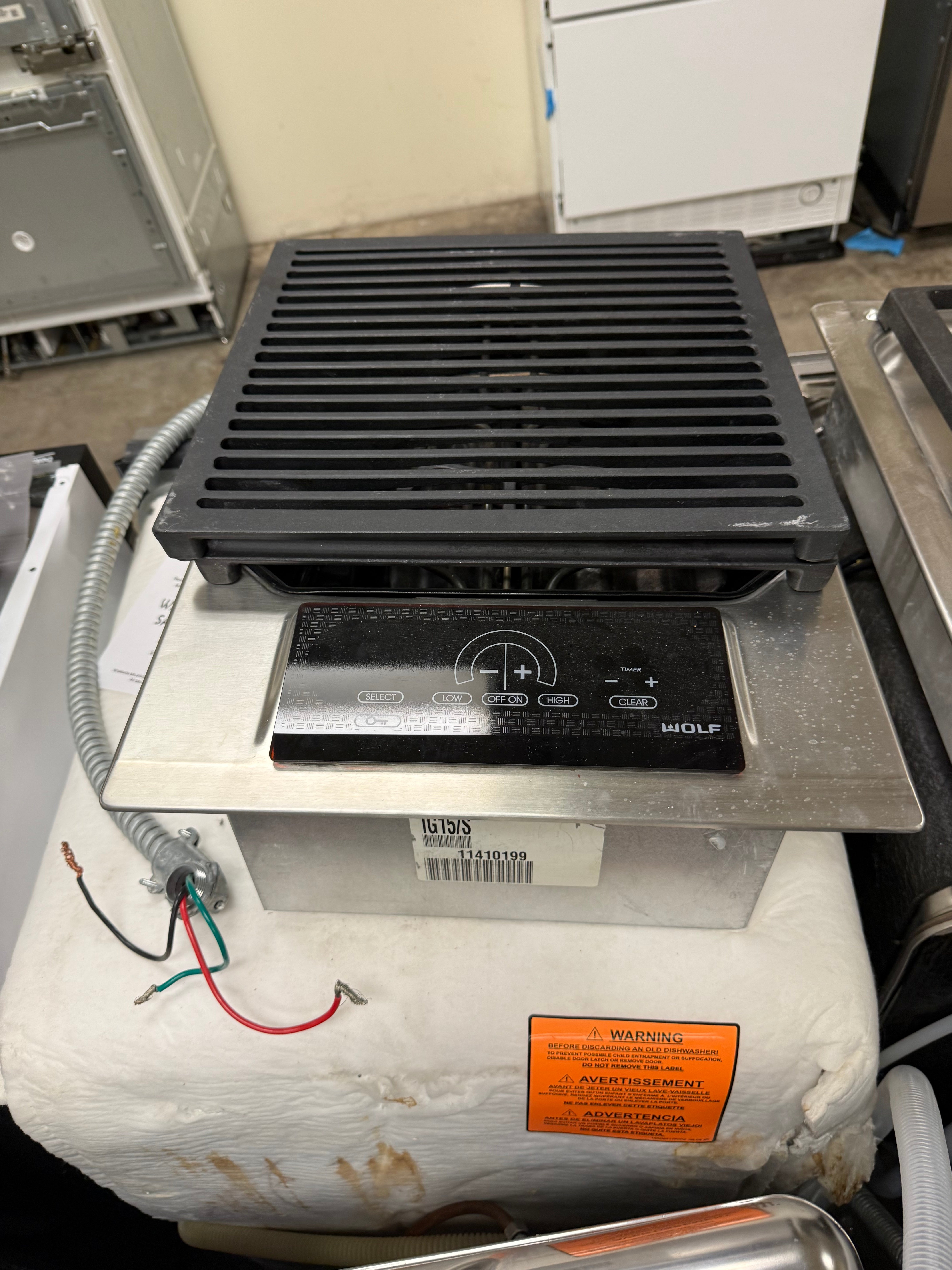 Wolf IG15/S 15" Stainless Steel Electric Grill