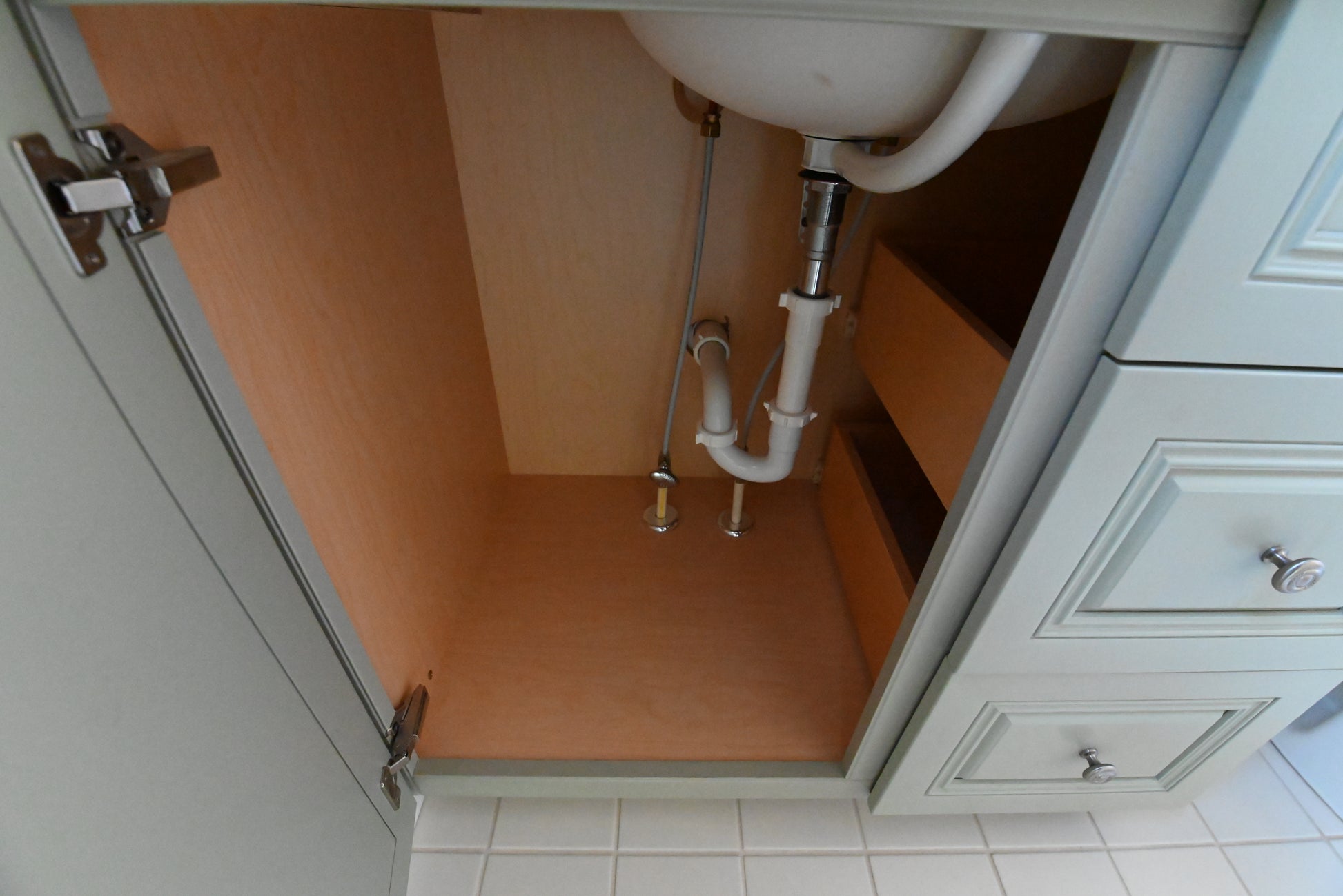 Century Cabinetry Traditional 38.5" Grey Single Vanity with Integrated Sink Top and Faucet