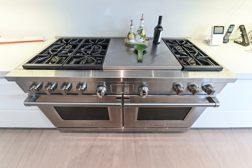 "The Arden" Modern White Gloss Kitchen with Island & 60" Wolf Range