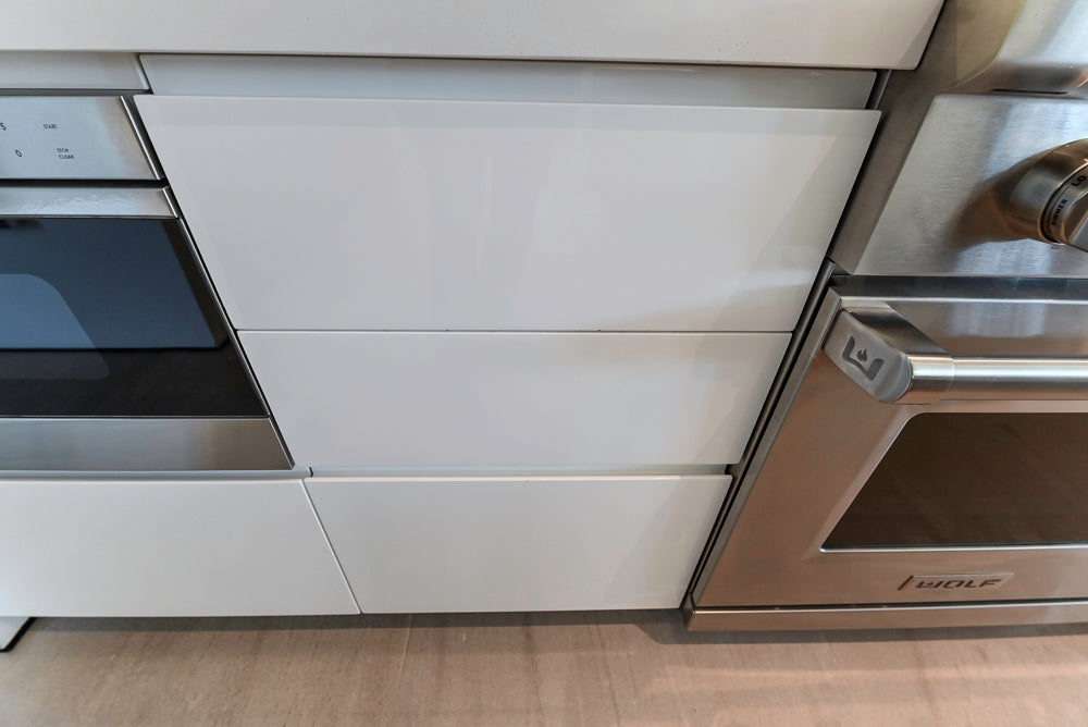 "The Arden" Modern White Gloss Kitchen with Island & 60" Wolf Range