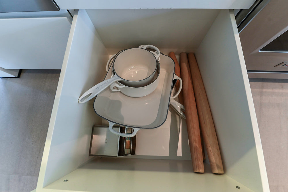 "The Arden" Modern White Gloss Kitchen with Island & 60" Wolf Range