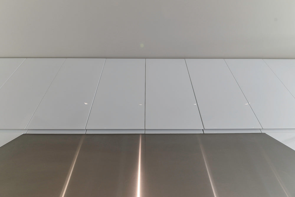 "The Arden" Modern White Gloss Kitchen with Island & 60" Wolf Range