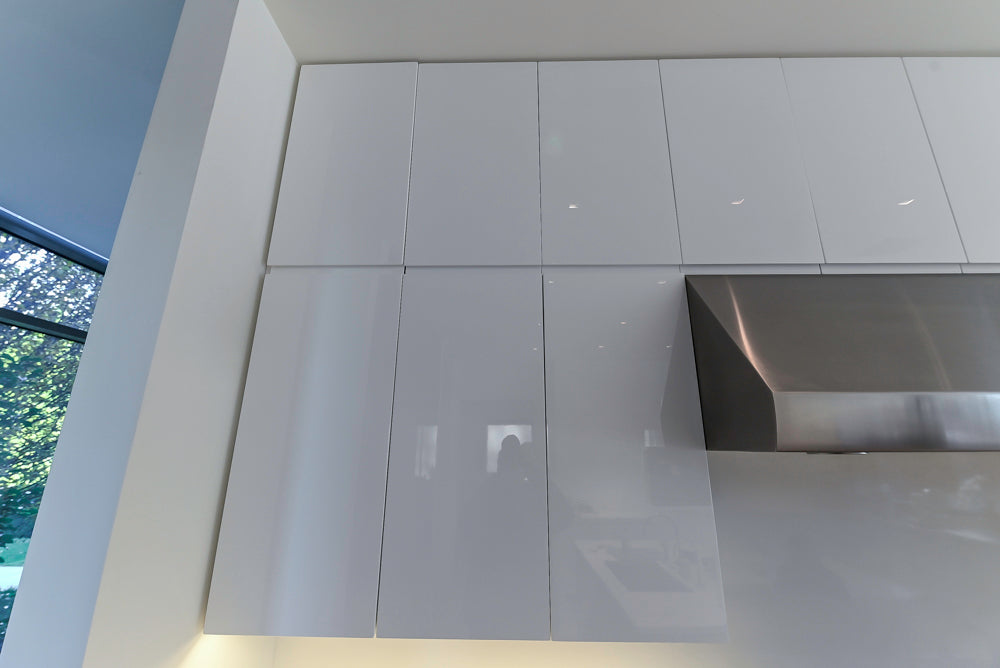 "The Arden" Modern White Gloss Kitchen with Island & 60" Wolf Range