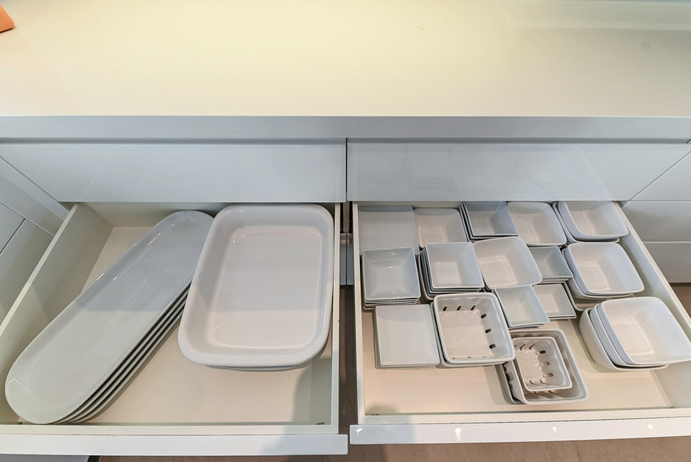 "The Arden" Modern White Gloss Kitchen with Island & 60" Wolf Range