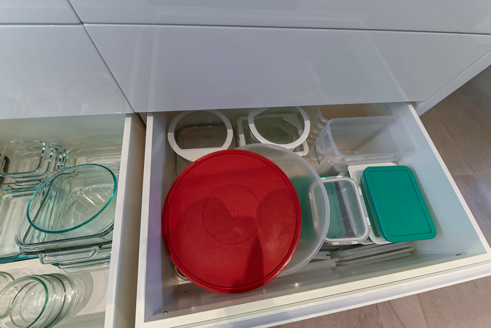 "The Arden" Modern White Gloss Kitchen with Island & 60" Wolf Range