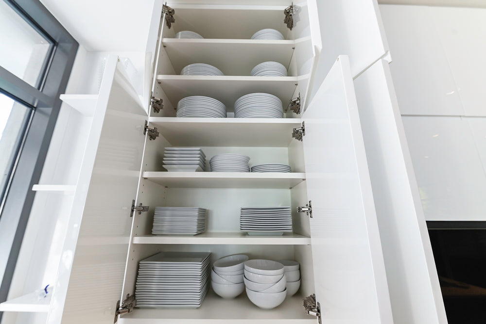 "The Arden" Modern White Gloss Kitchen with Island & 60" Wolf Range