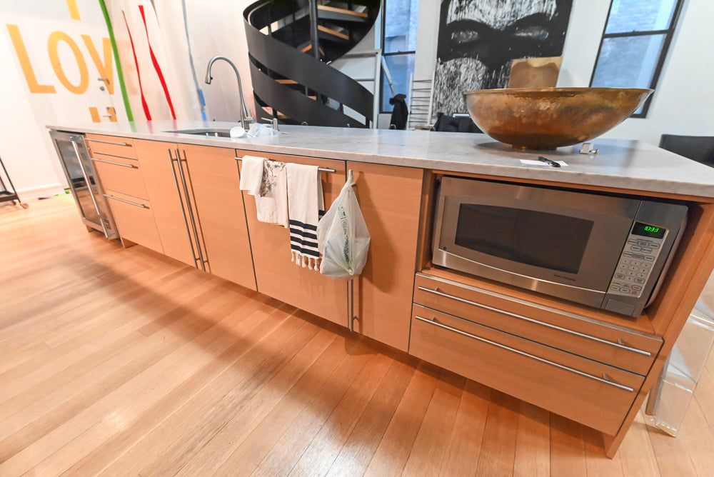 Poggenpohl Modern Veneer Kitchen with Island and Viking Appliances