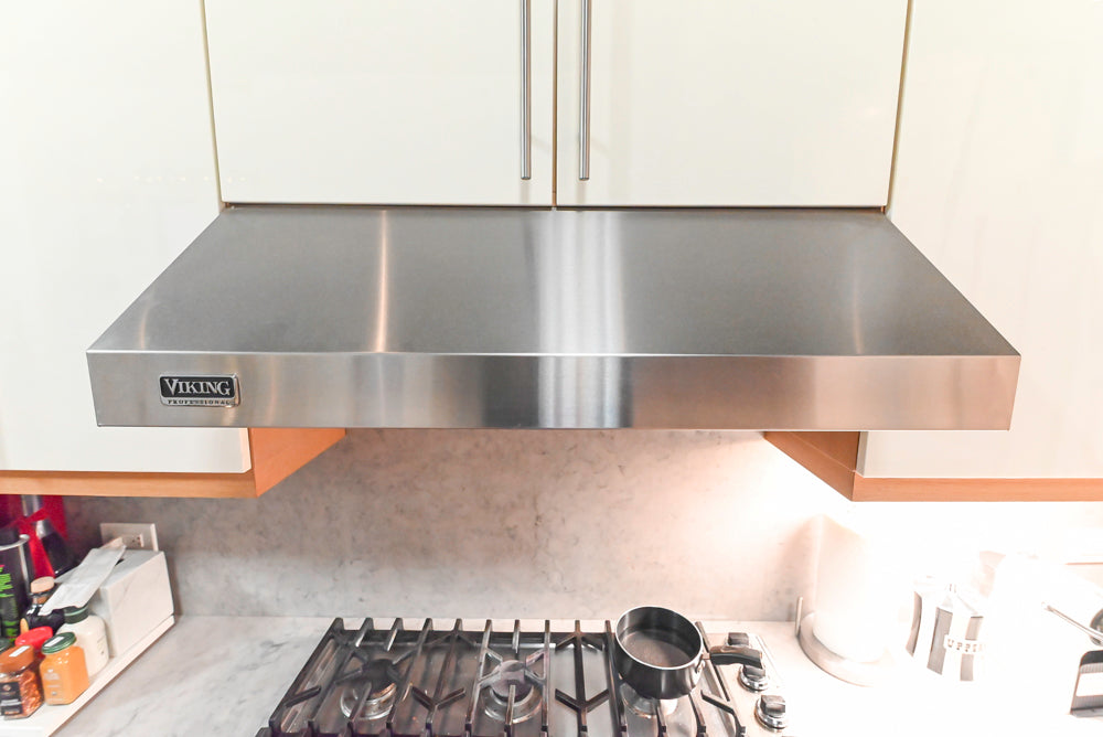 Poggenpohl Modern Veneer Kitchen with Island and Viking Appliances