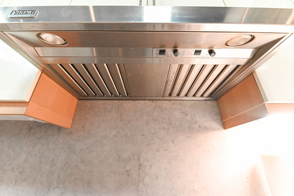 Poggenpohl Modern Veneer Kitchen with Island and Viking Appliances