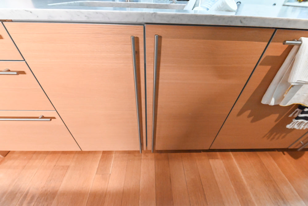 Poggenpohl Modern Veneer Kitchen with Island and Viking Appliances