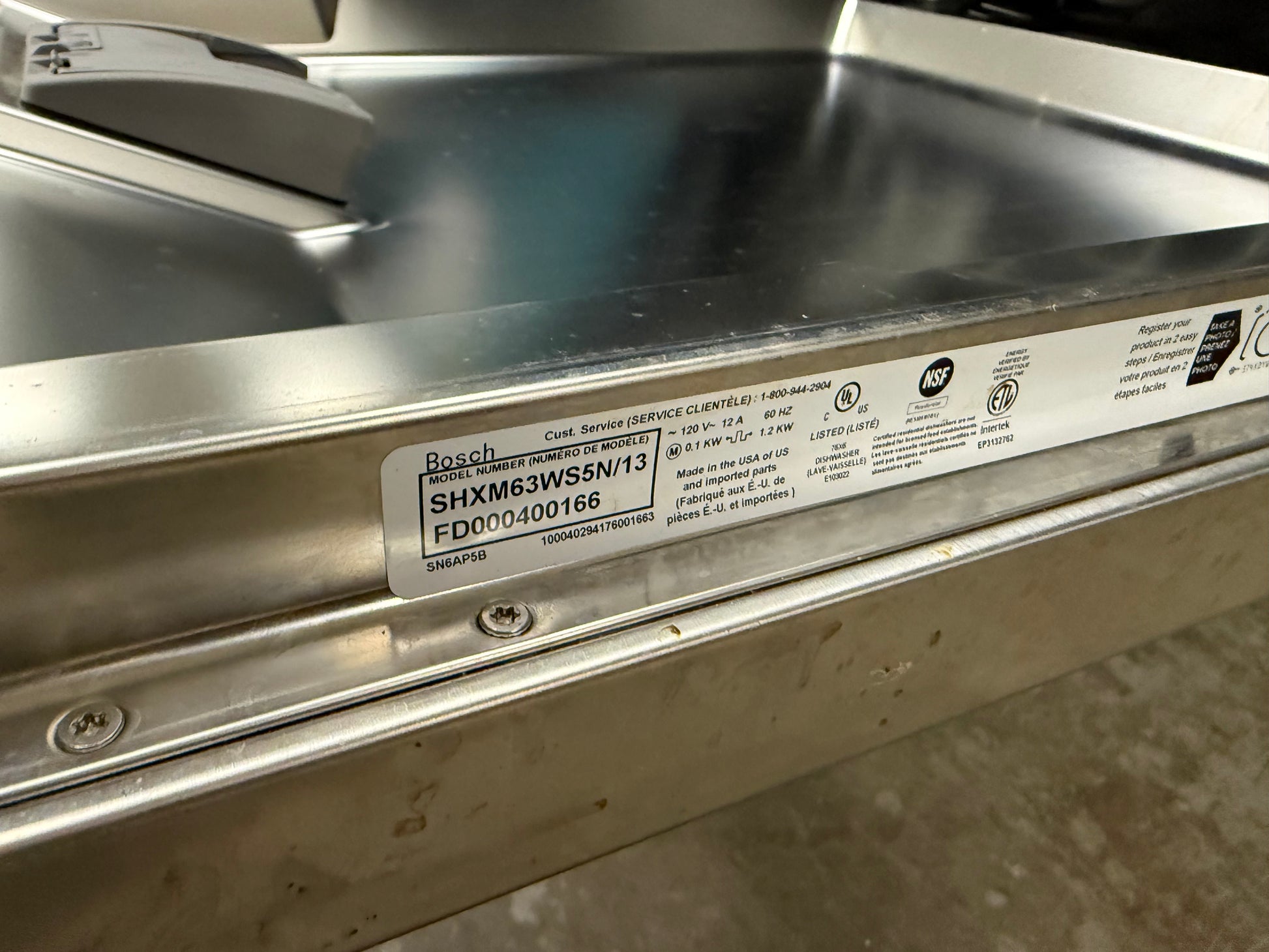 Bosch 300 Series SHXM63WS5N 24" Stainless Steel Dishwasher, Pre-Owned