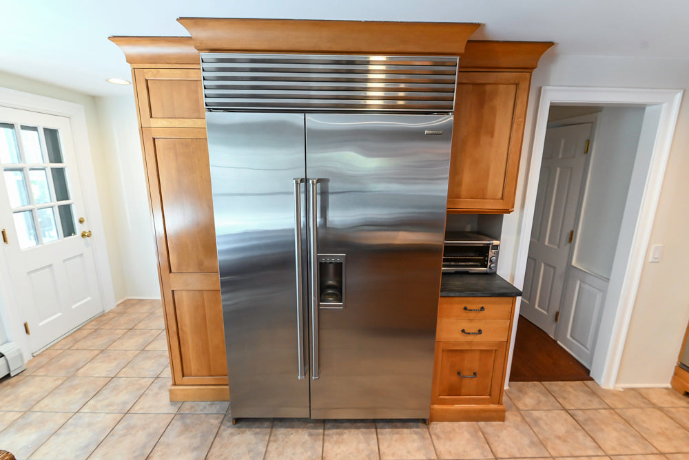 Custom Transitional Wooden Kitchen with Island, Granite Countertops and 48" Sub-Zero Refrigerator