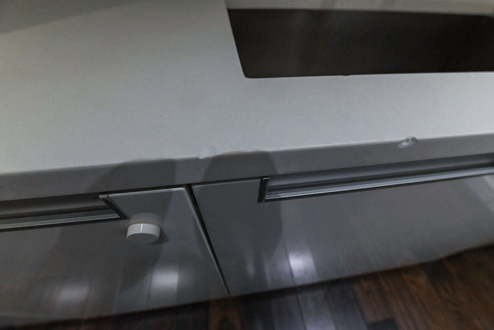 Poggenpohl Modern White Lacquered Kitchen with Appliances