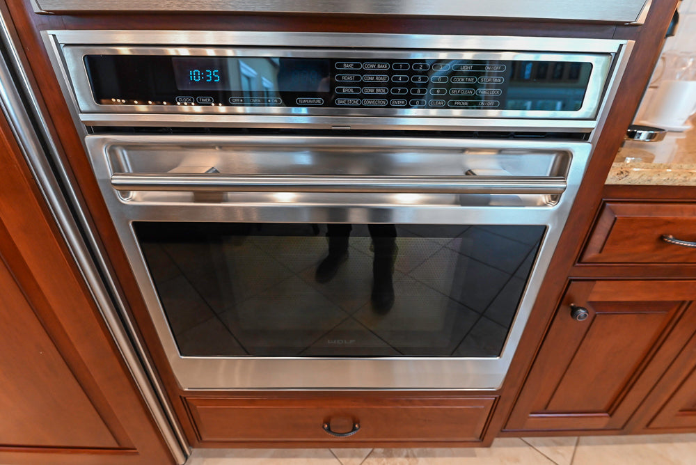 "The Winchester" Traditional Wooden Kitchen with Granite Countertops and Appliances