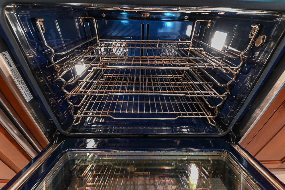 "The Winchester" Traditional Wooden Kitchen with Granite Countertops and Appliances