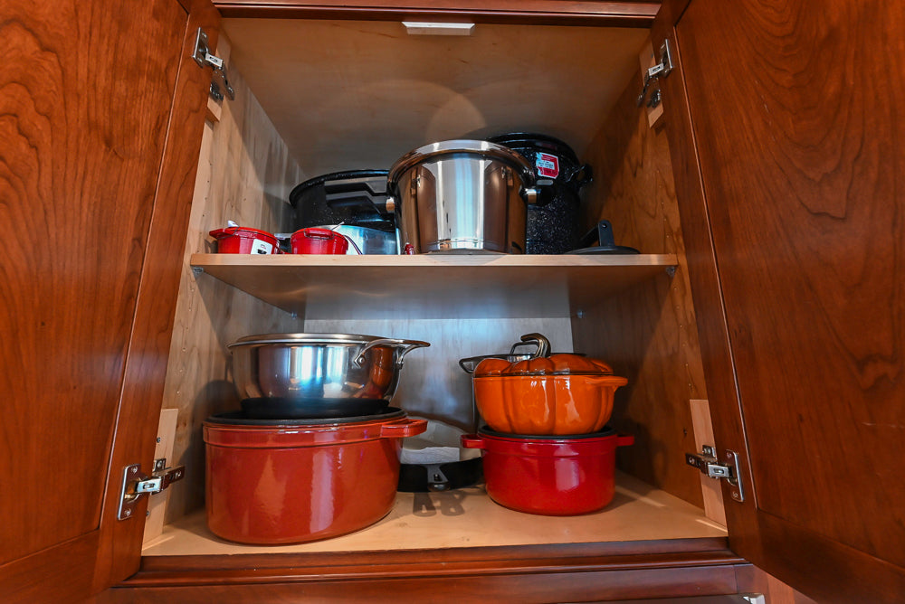 "The Winchester" Traditional Wooden Kitchen with Granite Countertops and Appliances