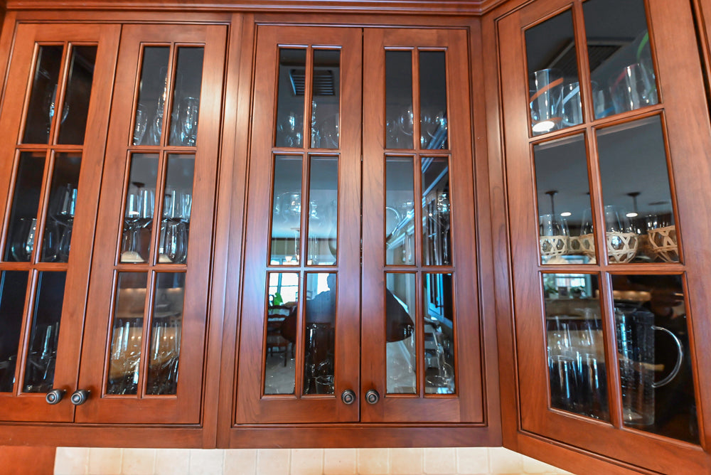 "The Winchester" Traditional Wooden Kitchen with Granite Countertops and Appliances