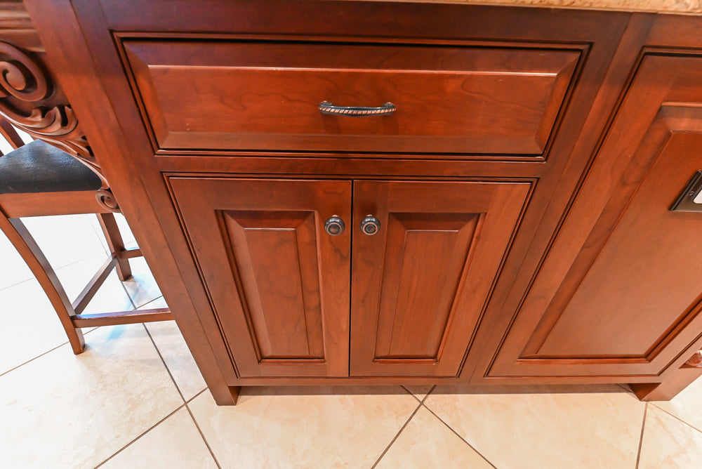 "The Winchester" Traditional Wooden Kitchen with Granite Countertops and Appliances