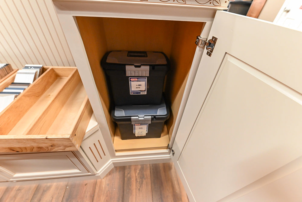 Custom Traditional Cream Wooden Mudroom Cabinets