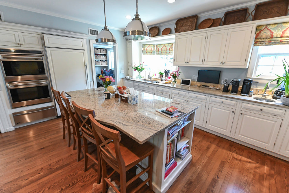 Custom Traditional White Kitchen with Island, Granite Countertops and Appliances