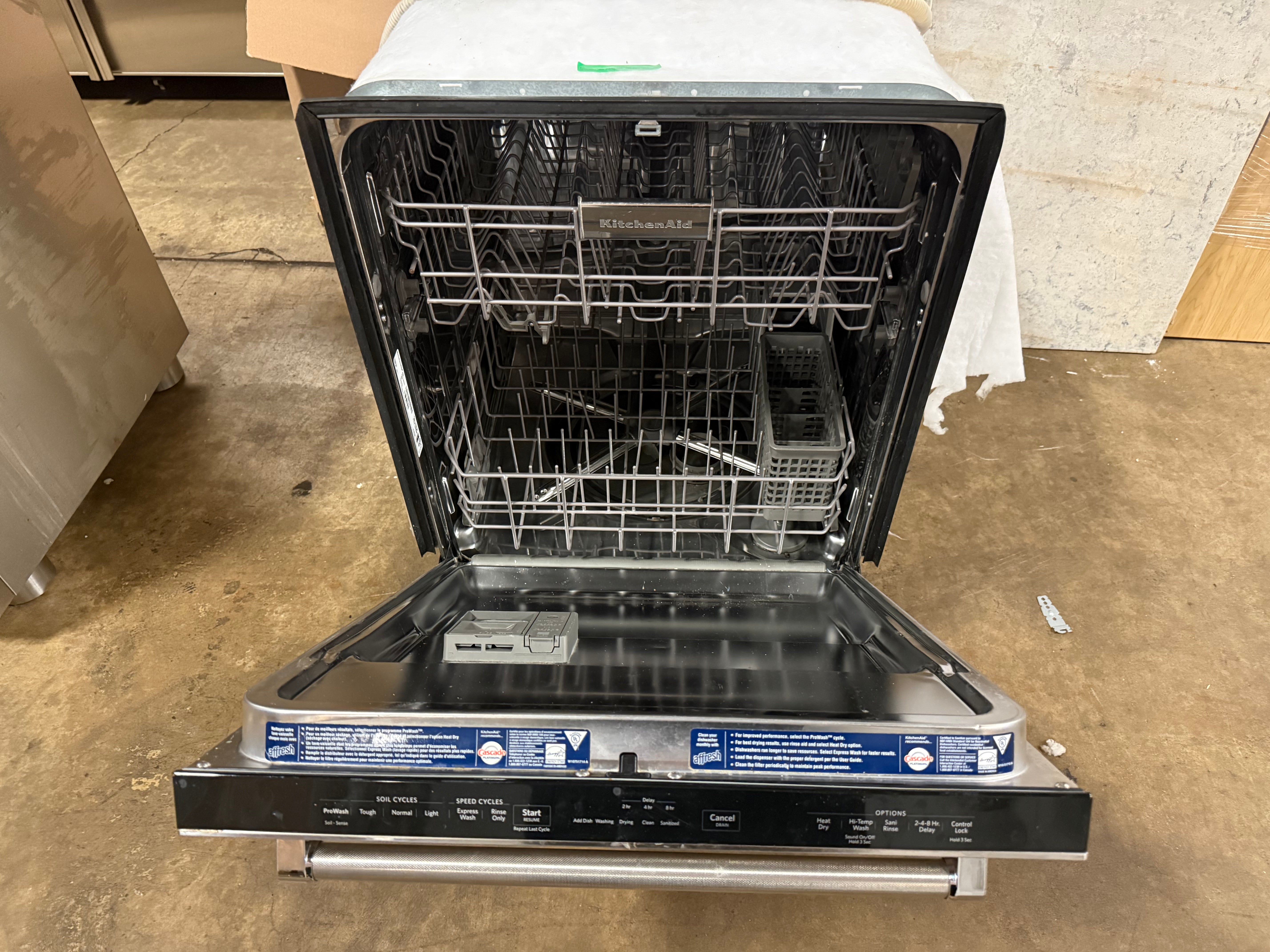 KitchenAid KDTE104ESS 24" Stainless Steel Dishwasher