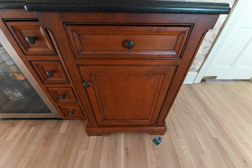 Plain & Fancy Traditional Wooden Wet Bar with Appliances