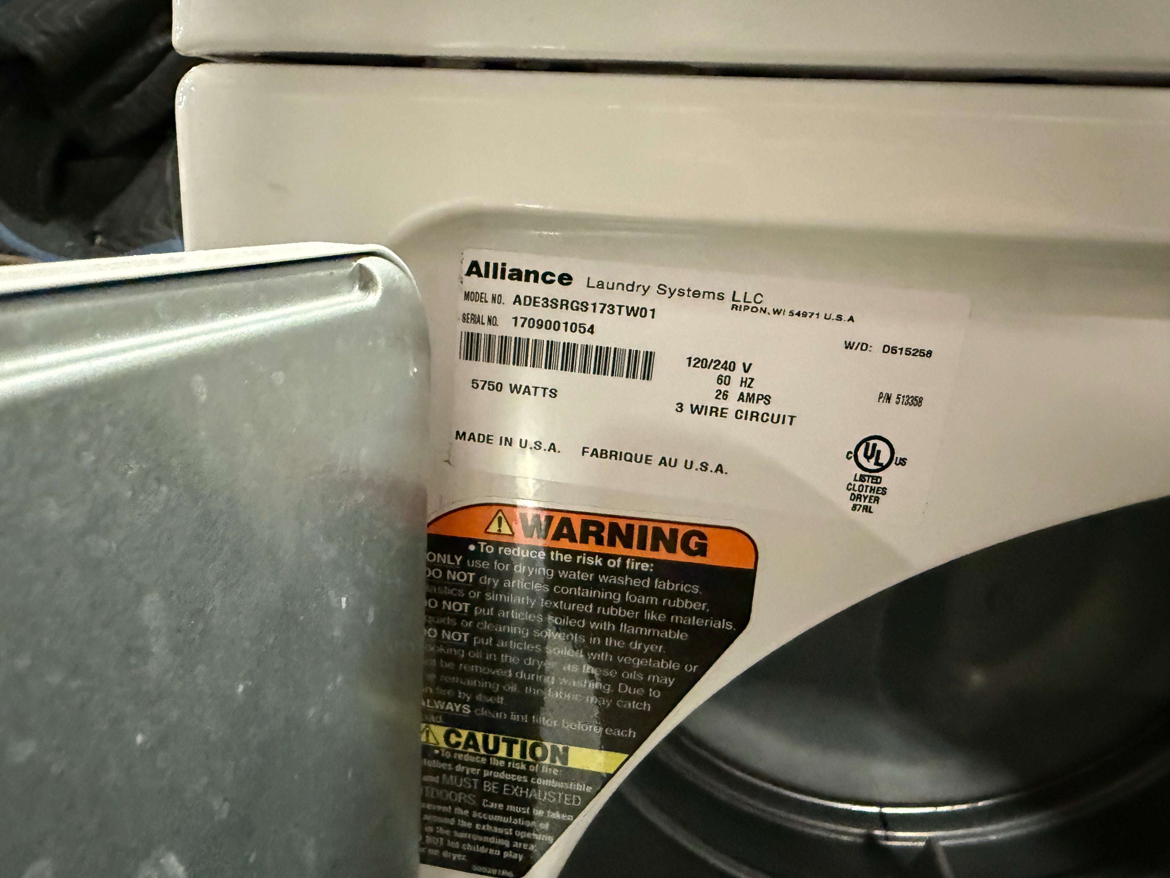 Speed Queen ADE3SRGS173TW01 27" White Electric Dryer