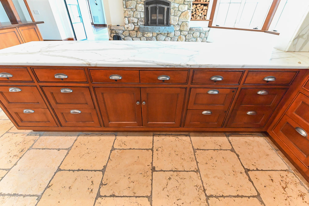 "The Highbury" Traditional Wooden Kitchen with Island & Viking Architectural Hearth