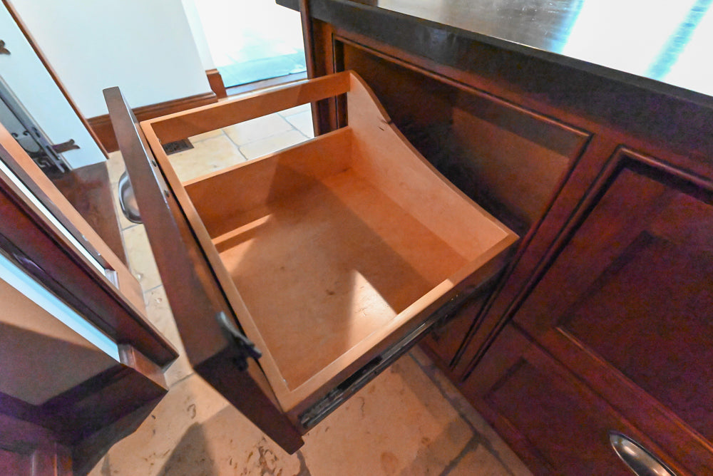 "The Highbury" Traditional Wooden Wet Bar with Sink, Faucet & Wine Cooler