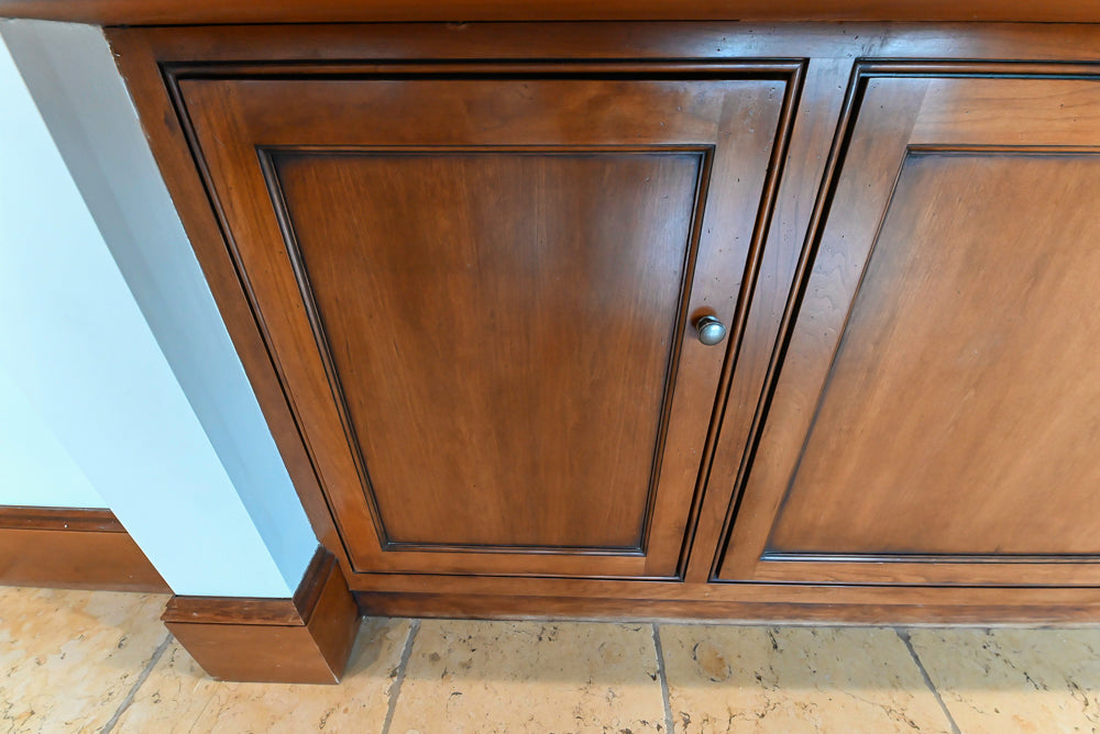 "The Highbury" Traditional Wooden Wet Bar with Sink, Faucet & Wine Cooler
