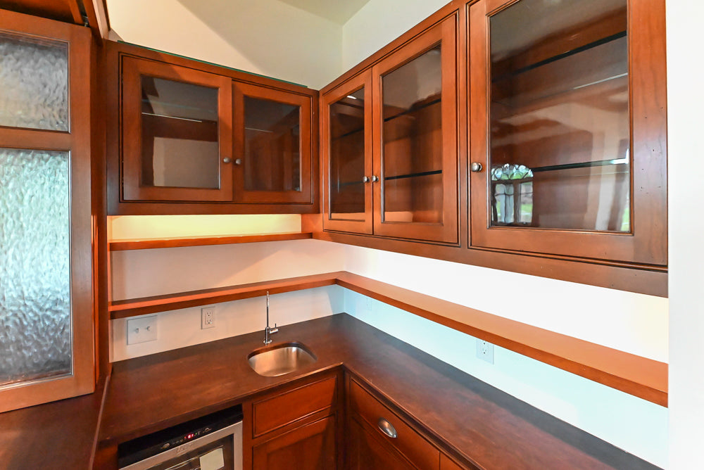 "The Highbury" Traditional Wooden Wet Bar with Sink, Faucet & Wine Cooler