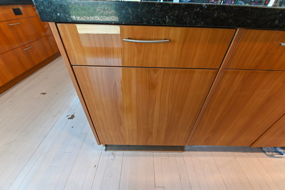Neff Modern Kitchen with Island and 48" Viking Refrigerator