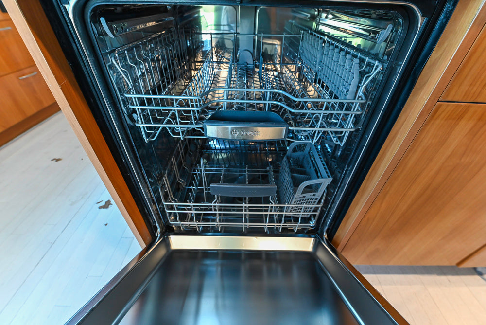 Neff Modern Kitchen with Island and 48" Viking Refrigerator