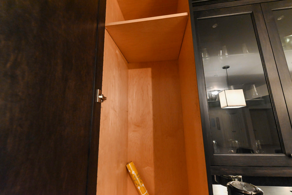 "The Beaumont" Transitional Dark Brown Wood Wet Bar with Appliances