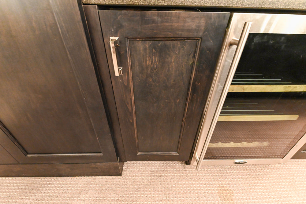 "The Beaumont" Transitional Dark Brown Wood Wet Bar with Appliances
